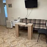 Mini-hotel In Yard *