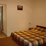 אורחן Mini-hotel In Yard *
