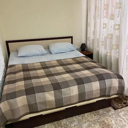 Mini-hotel In Yard * Odessza