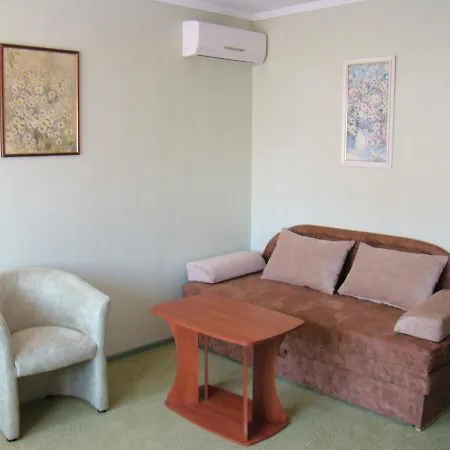 Πανδοχείο Mini-hotel In Yard *