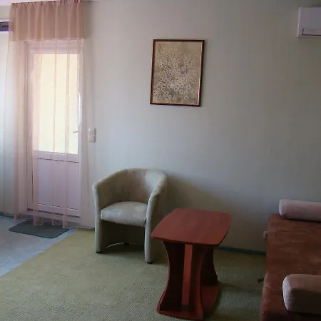 Fogadó Mini-hotel In Yard *