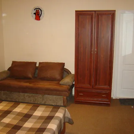 Mini-hotel In Yard * Odessa