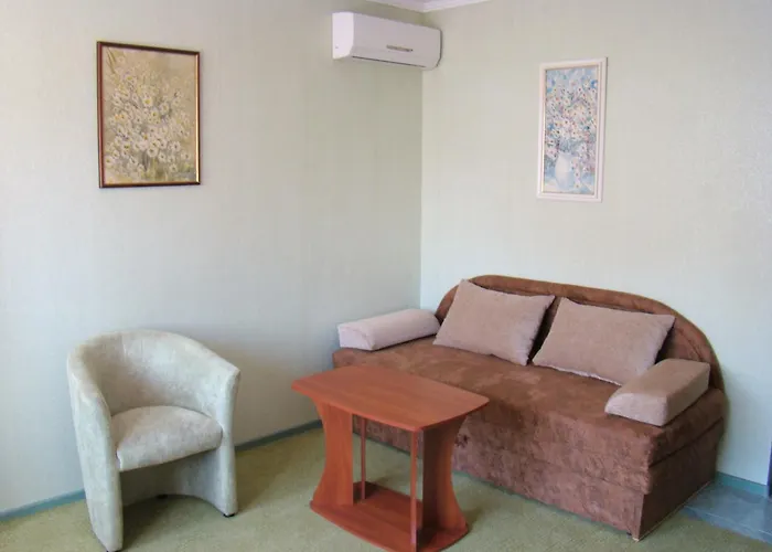 Värdshus Mini-hotel In Yard *